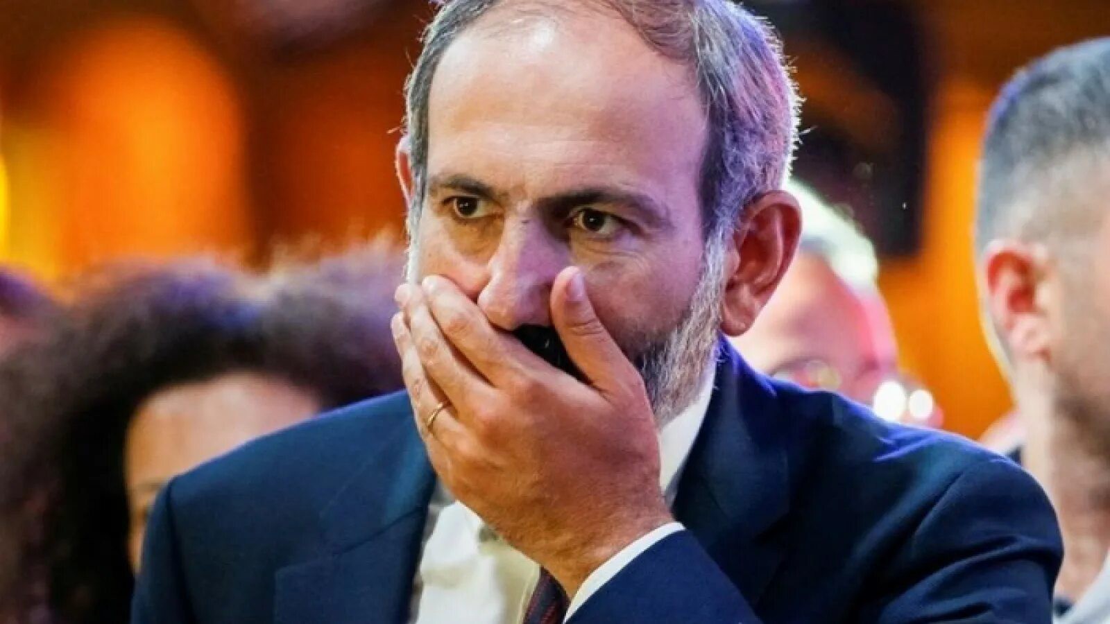 Դուրս արի